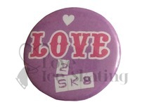 Love 2 Sk8 badge