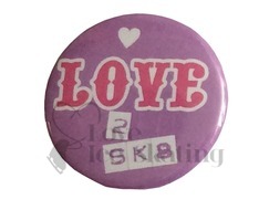 Love 2 Sk8 badge